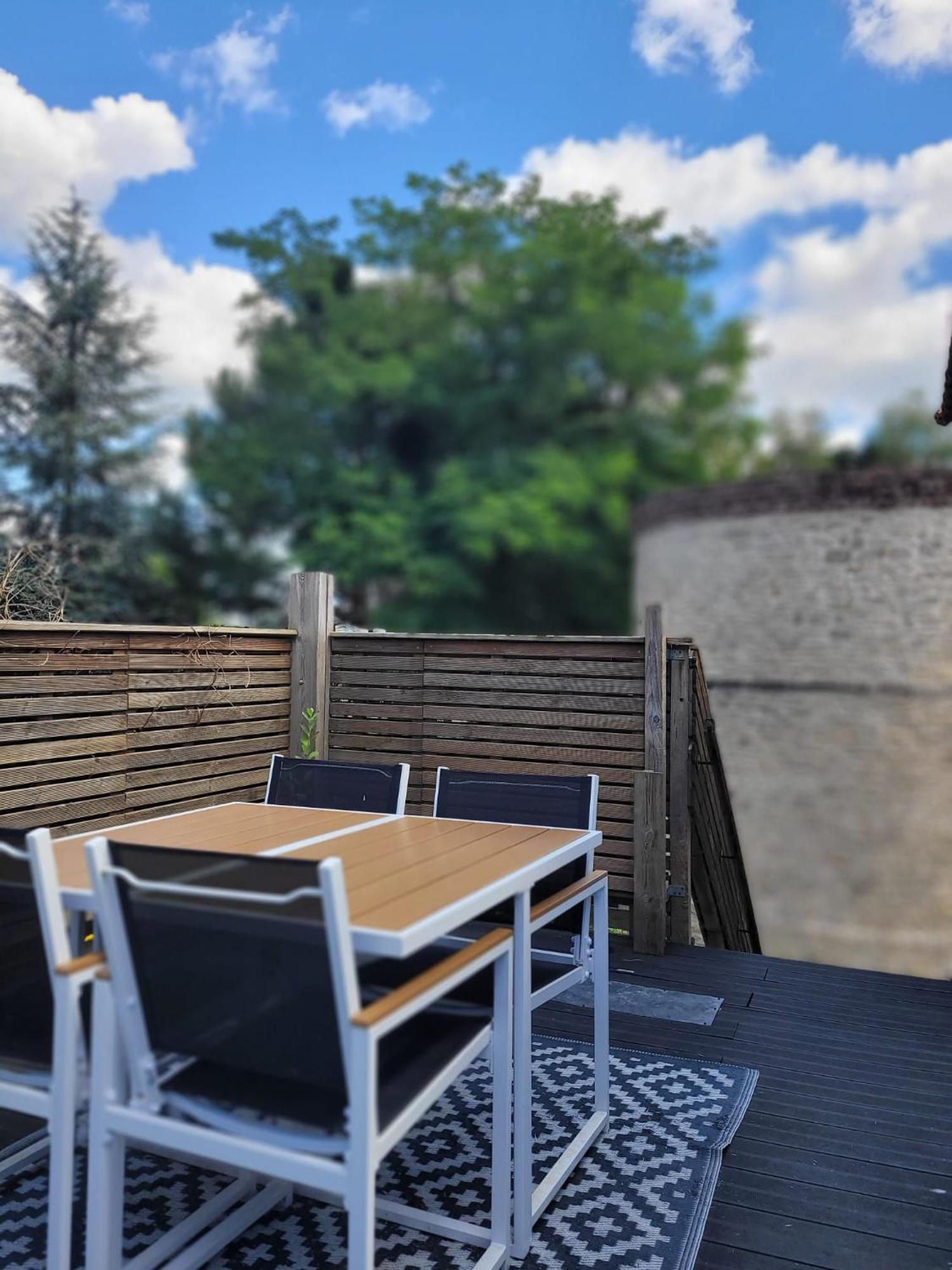 Gite Mise Au Vert Bruyères-et-Montbérault Exterior foto